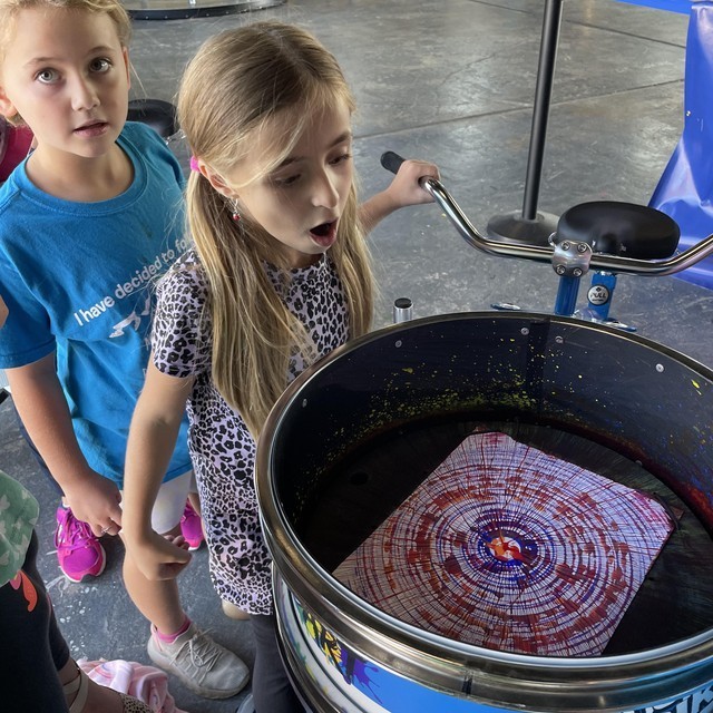 spin-bike-art-square-9bab9